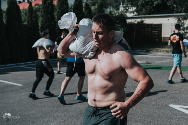 195_net_CrossfitG4_Kondraciuk_504751995